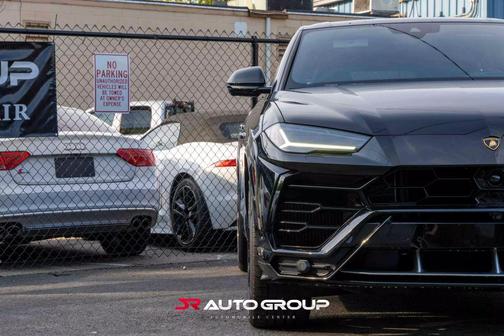 2019 Lamborghini Urus Sport Utility 4D
