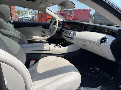 Black 2015 Mercedes-Benz S-Class 4MATIC