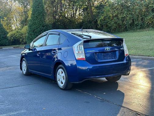 2011 Toyota Prius III