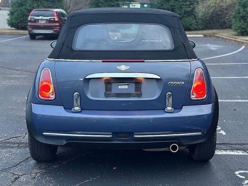2006 MINI Cooper Base