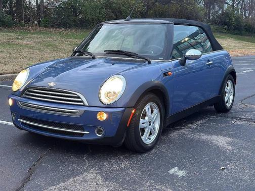 2006 MINI Cooper Base