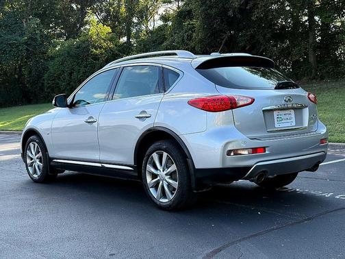 2017 INFINITI QX50 Base