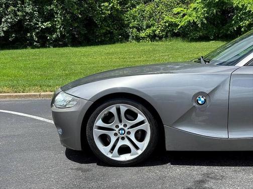 2003 BMW Z4 3.0i Roadster