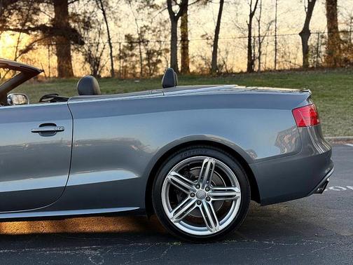 2013 Audi S5 3.0T Prestige