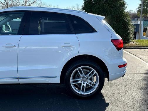 2013 Audi Q5 2.0T Premium Plus