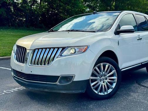 2012 Lincoln MKX Base