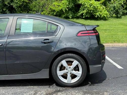 2014 Chevrolet Volt Base