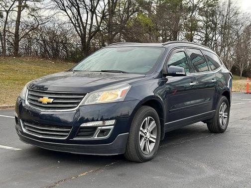 2017 Chevrolet Traverse 2LT