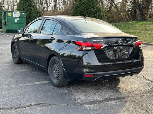 2020 Nissan Versa 1.6 S