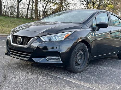 2020 Nissan Versa 1.6 S