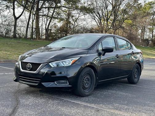 2020 Nissan Versa 1.6 S