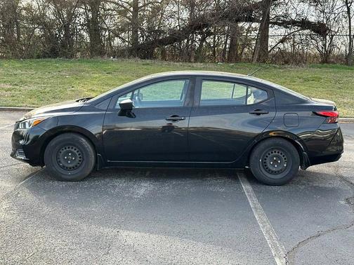 2020 Nissan Versa 1.6 S