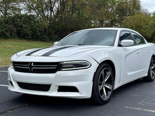 2017 Dodge Charger SXT