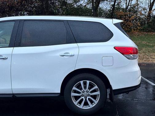 2014 Nissan Pathfinder S