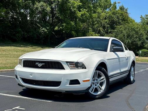2010 Ford Mustang Base