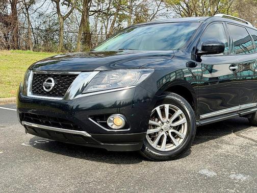 2015 Nissan Pathfinder SL
