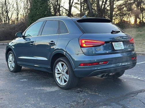 2017 Audi Q3 2.0T Premium Plus