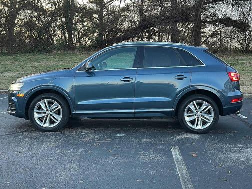 2017 Audi Q3 2.0T Premium Plus