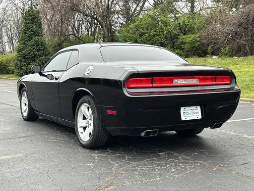 2014 Dodge Challenger SXT