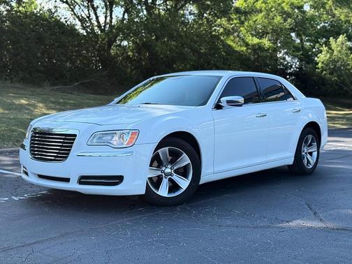 Bright White Clearcoat 2014 Chrysler 300 S