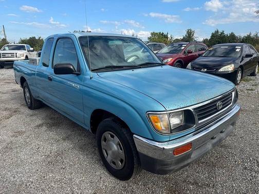 1996 Toyota Tacoma Base