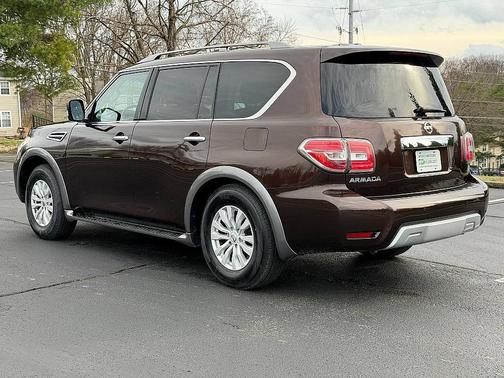 2017 Nissan Armada SV