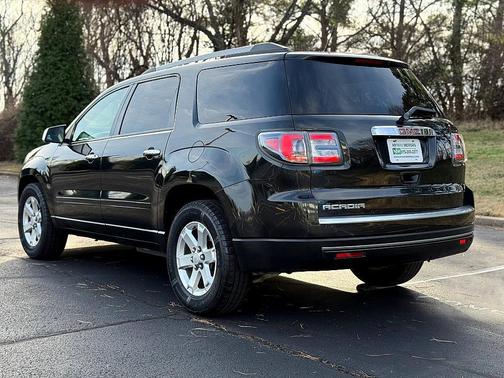 2015 GMC Acadia SLE-2