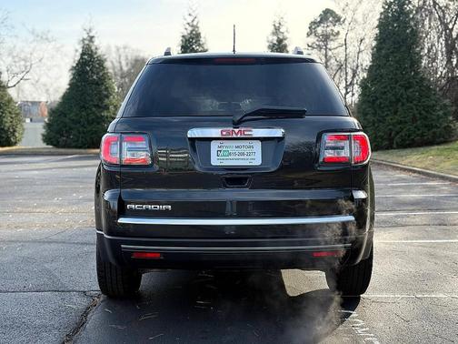 2015 GMC Acadia SLE-2