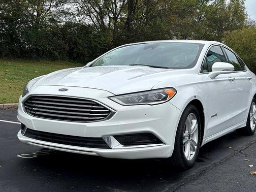 2018 Ford Fusion Hybrid SE