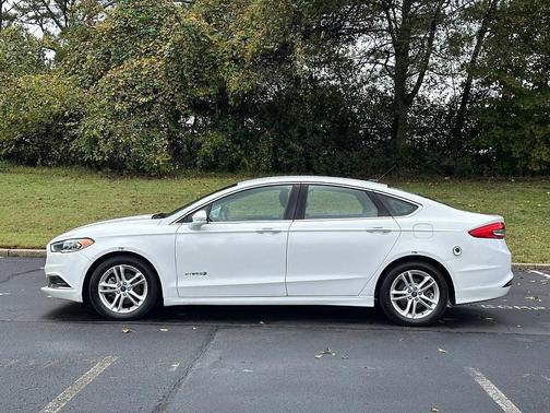 2018 Ford Fusion Hybrid SE