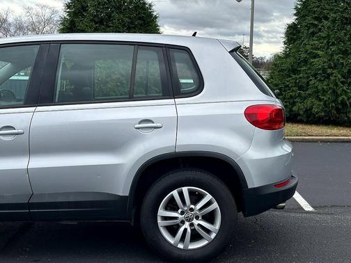 2014 Volkswagen Tiguan S
