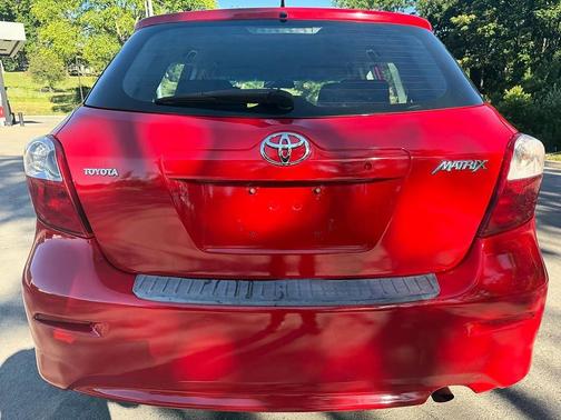 2009 Toyota Matrix Base