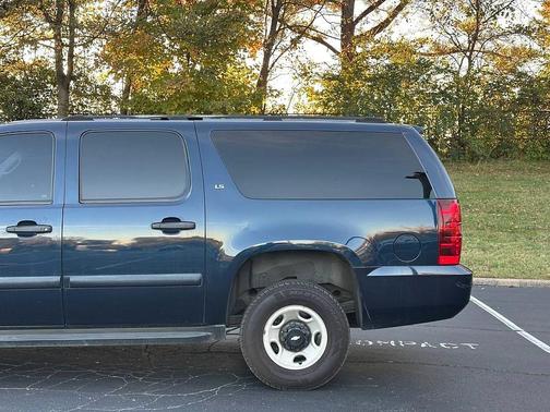 2007 Chevrolet Suburban 2500 LS