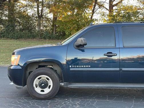 2007 Chevrolet Suburban 2500 LS