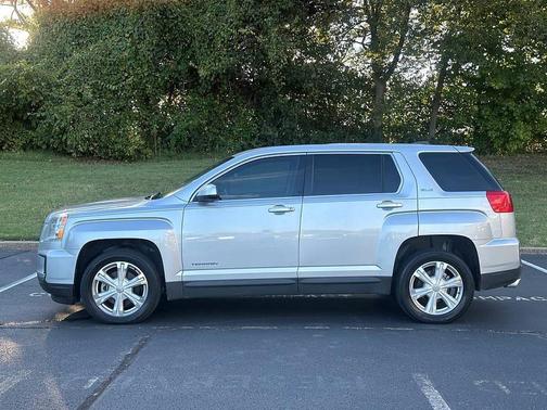 2017 GMC Terrain SLE-1
