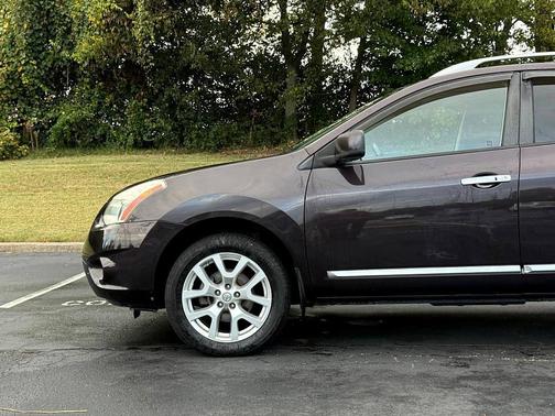 2011 Nissan Rogue SV