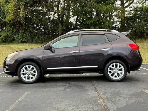 2011 Nissan Rogue SV