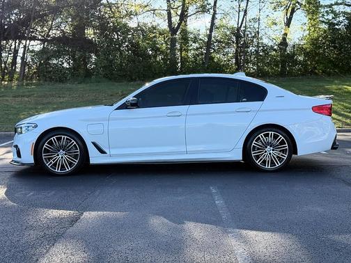 2019 BMW 530e iPerformance