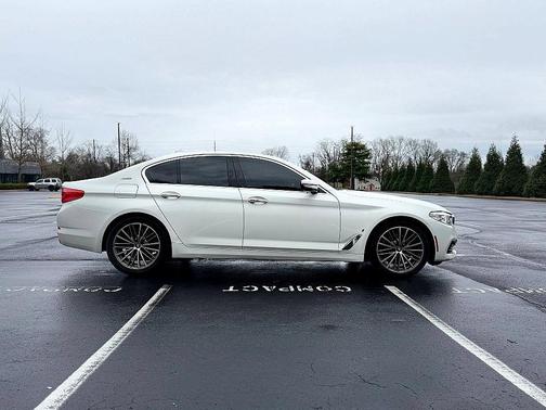 2018 BMW 530e xDrive iPerformance