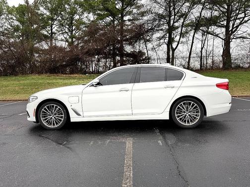 2018 BMW 530e xDrive iPerformance