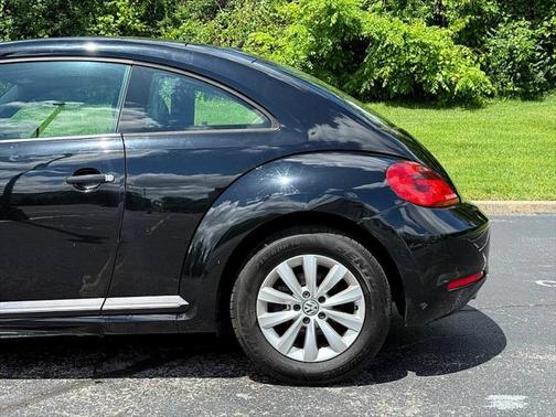 2013 Volkswagen Beetle 2.5L