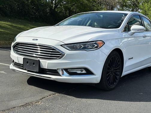 2017 Ford Fusion Hybrid Titanium