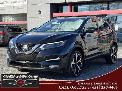 2022 Nissan Rogue Sport SL