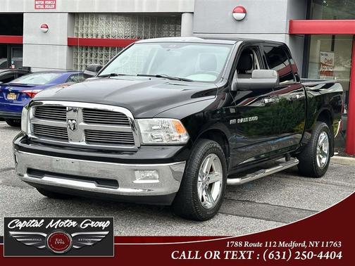 2012 RAM 1500 4WD Crew Cab 140.5' Big Horn