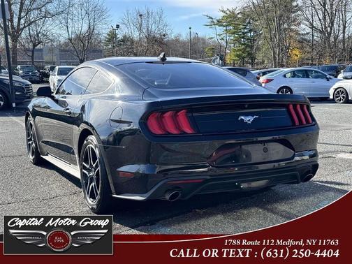 2021 Ford Mustang EcoBoost