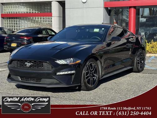 2021 Ford Mustang EcoBoost