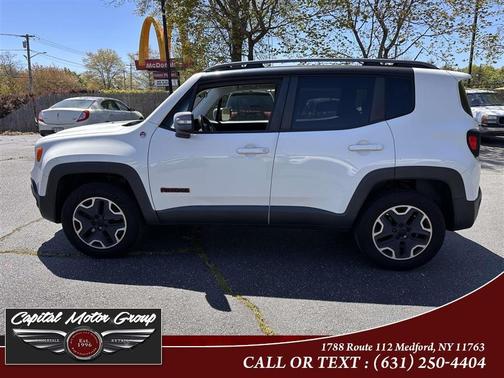Alpine White 2015 Jeep Renegade Trailhawk