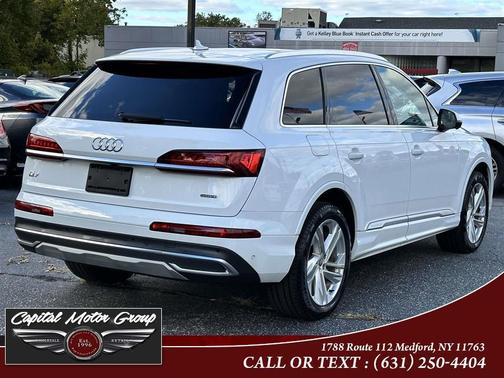 2020 Audi Q7 45 Premium Plus