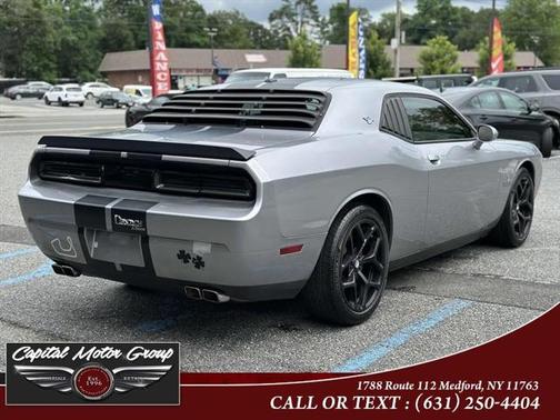 2014 Dodge Challenger SXT