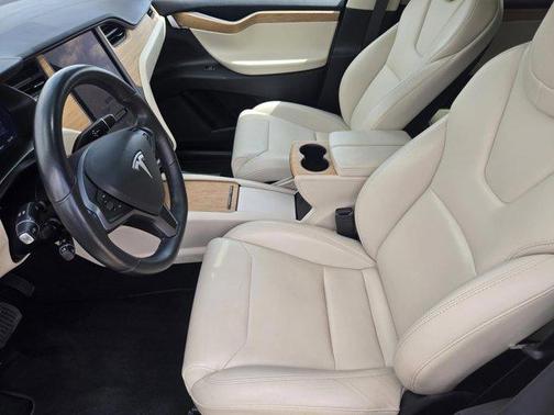 2018 Tesla Model X 75D